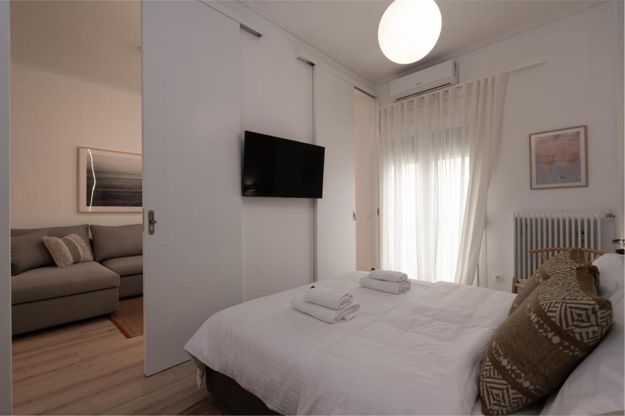Unique 2 Bedrooms Apartment, Steps To Plaka And City Center Atina Dış mekan fotoğraf