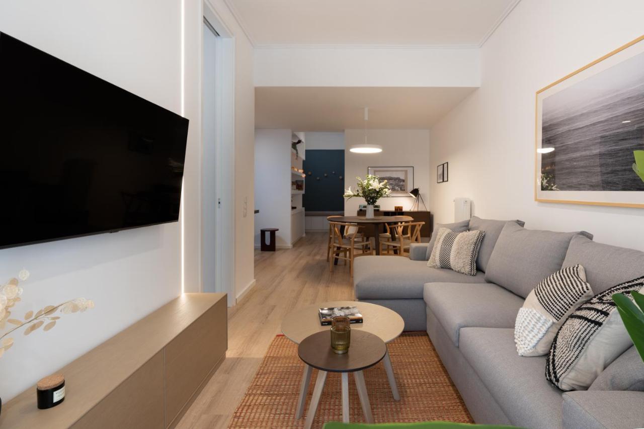 Unique 2 Bedrooms Apartment, Steps To Plaka And City Center Atina Dış mekan fotoğraf