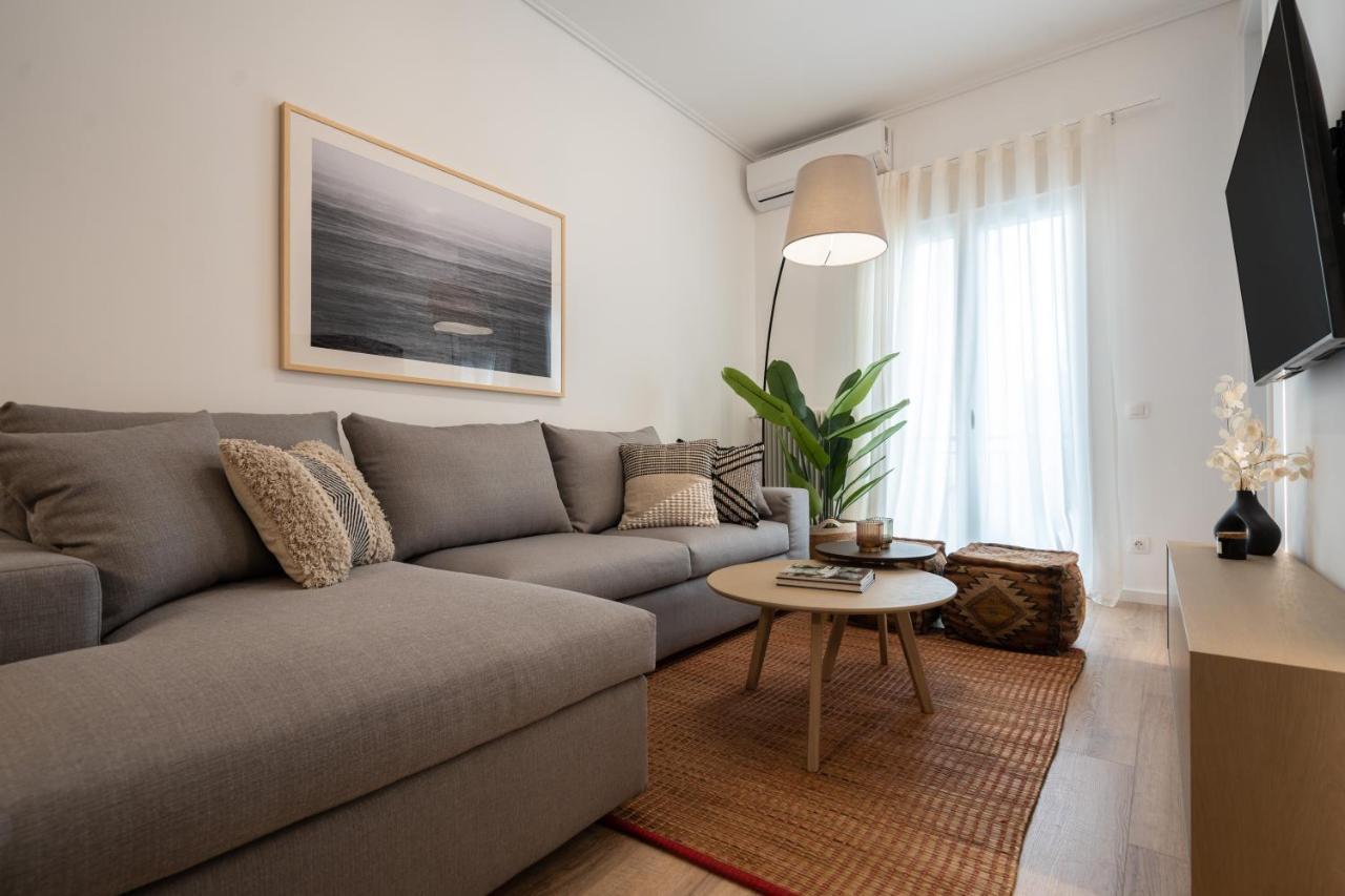 Unique 2 Bedrooms Apartment, Steps To Plaka And City Center Atina Dış mekan fotoğraf